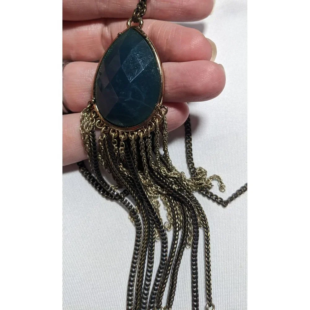 Ann Taylor Loft Bohemian Teardrop Tassel Necklace - Picture 5 of 6